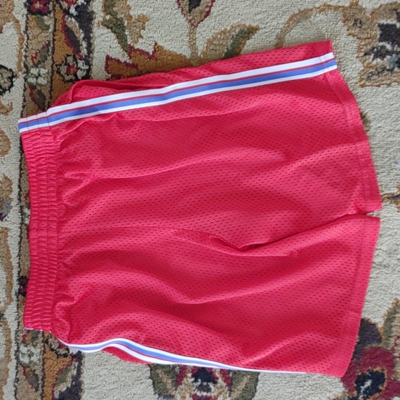 Shorts - Picture 2 of 2